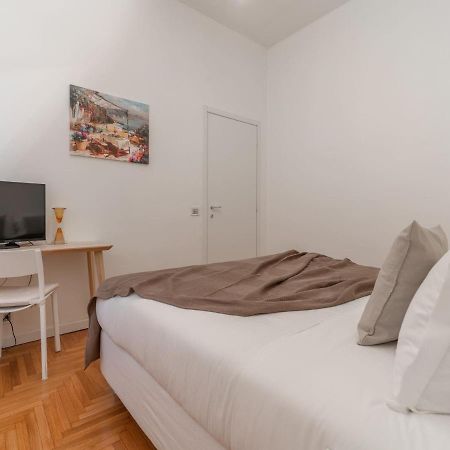 The Best Rent - Spacious Three-Bedroom Apartment In Moscova ミラノ エクステリア 写真