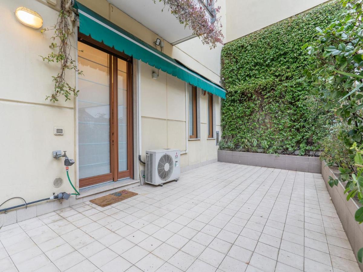 The Best Rent - Spacious Three-Bedroom Apartment In Moscova ミラノ エクステリア 写真
