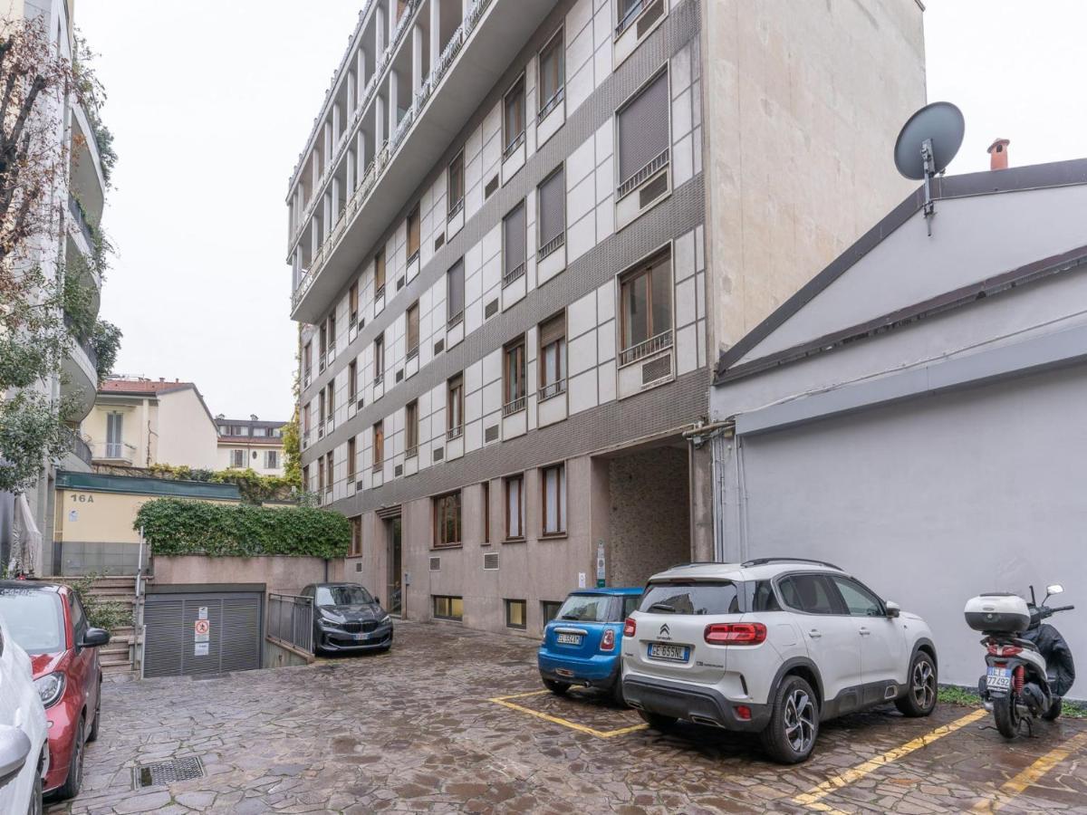 The Best Rent - Spacious Three-Bedroom Apartment In Moscova ミラノ エクステリア 写真