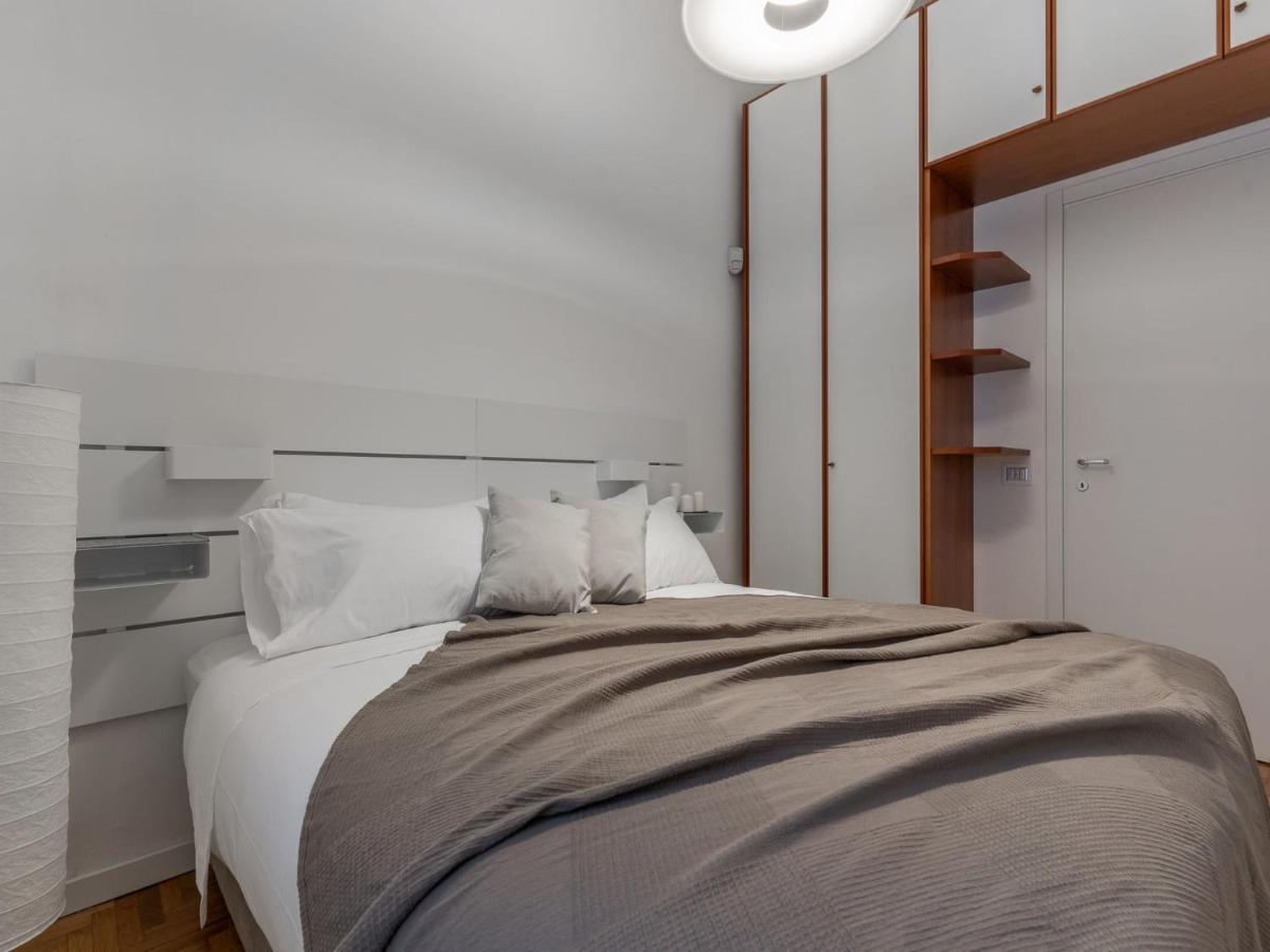 The Best Rent - Spacious Three-Bedroom Apartment In Moscova ミラノ エクステリア 写真